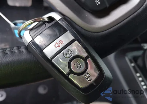 2024 Ford Bronco Wildtrak z USA, uszkodzony, nr VIN 1FMEE2BP2RLA43601